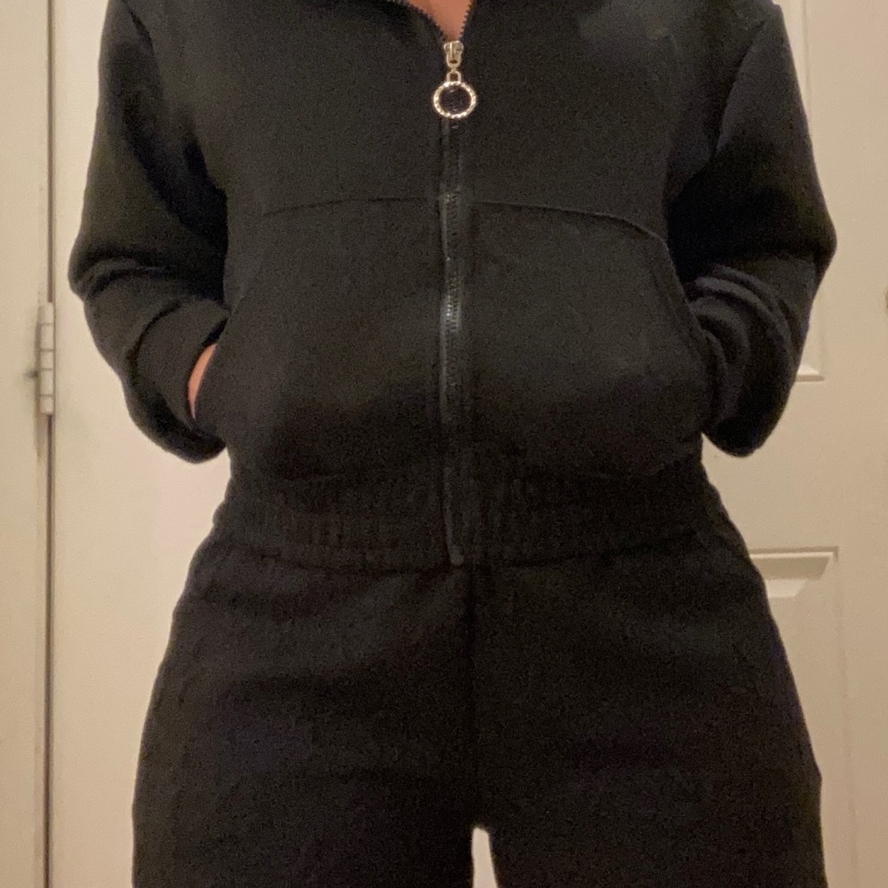 Black printed hooded sweatsuit size medium